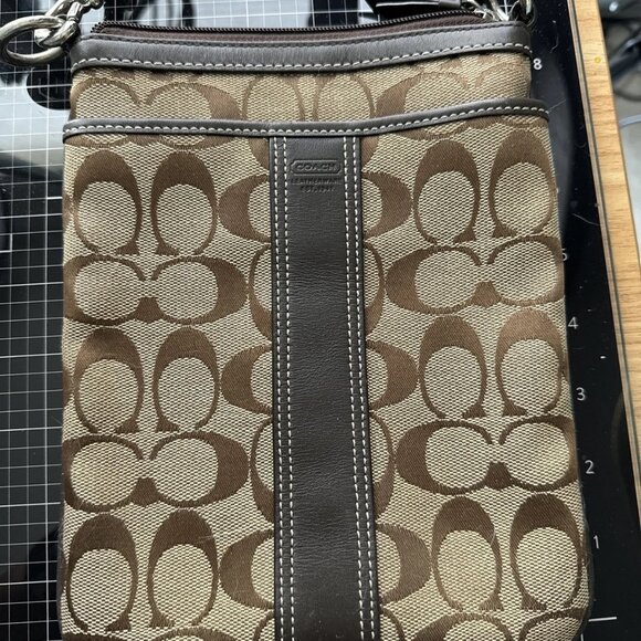 Coach Crossbody - Picture 1 of 2